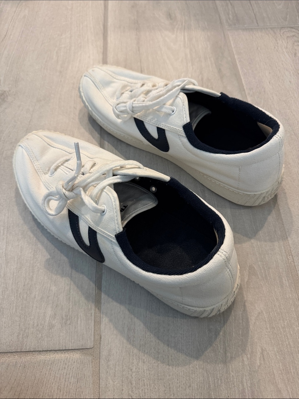 Tretorn NYLITE White Canvas Sneakers with Navy Accent - Picture 6 of 11
